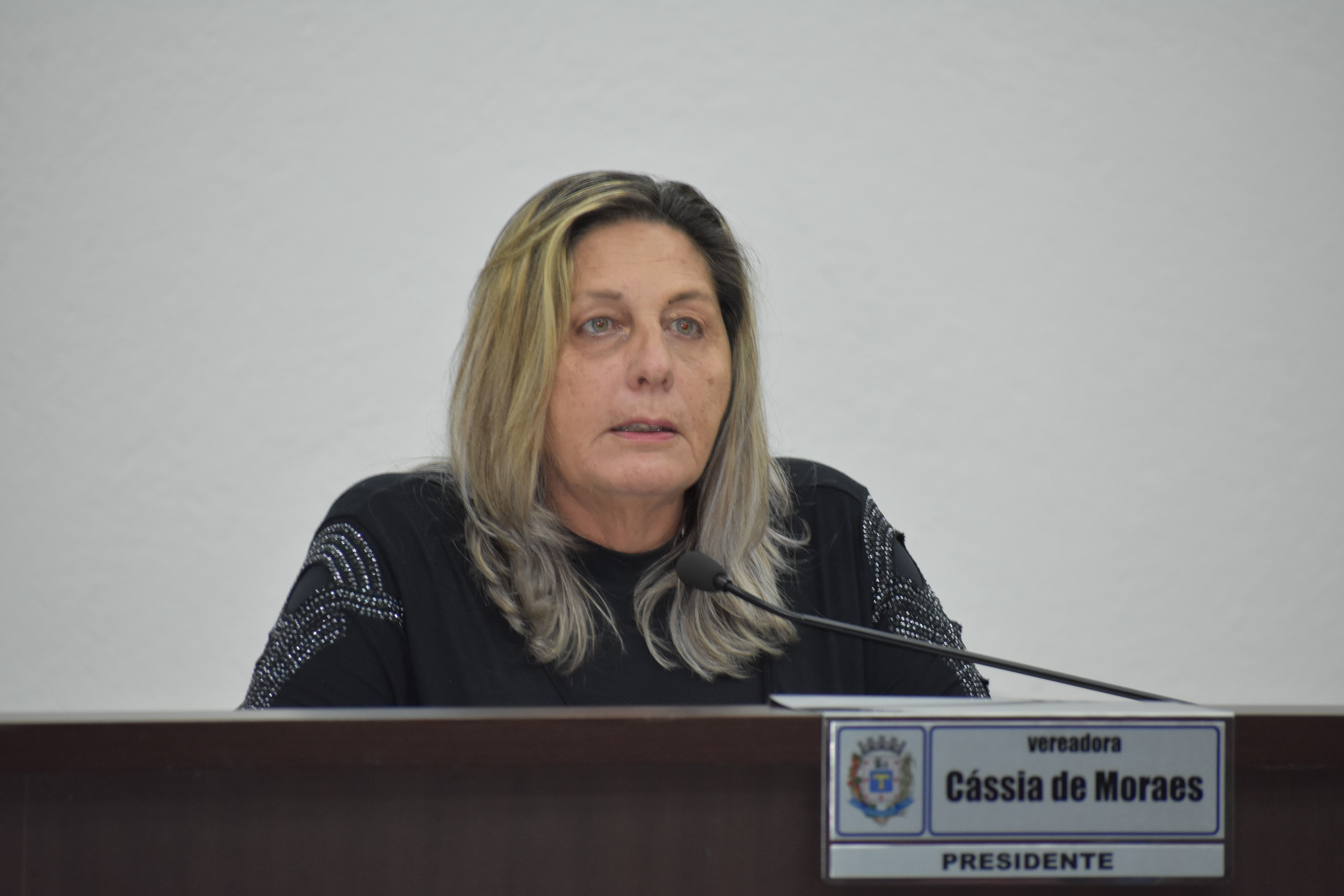 Imagem da notícia: Vereadora Cássia de Moraes denomina Cássio Mazutti Levy e Maria Batistella Botteon, as ruas do loteamento industrial