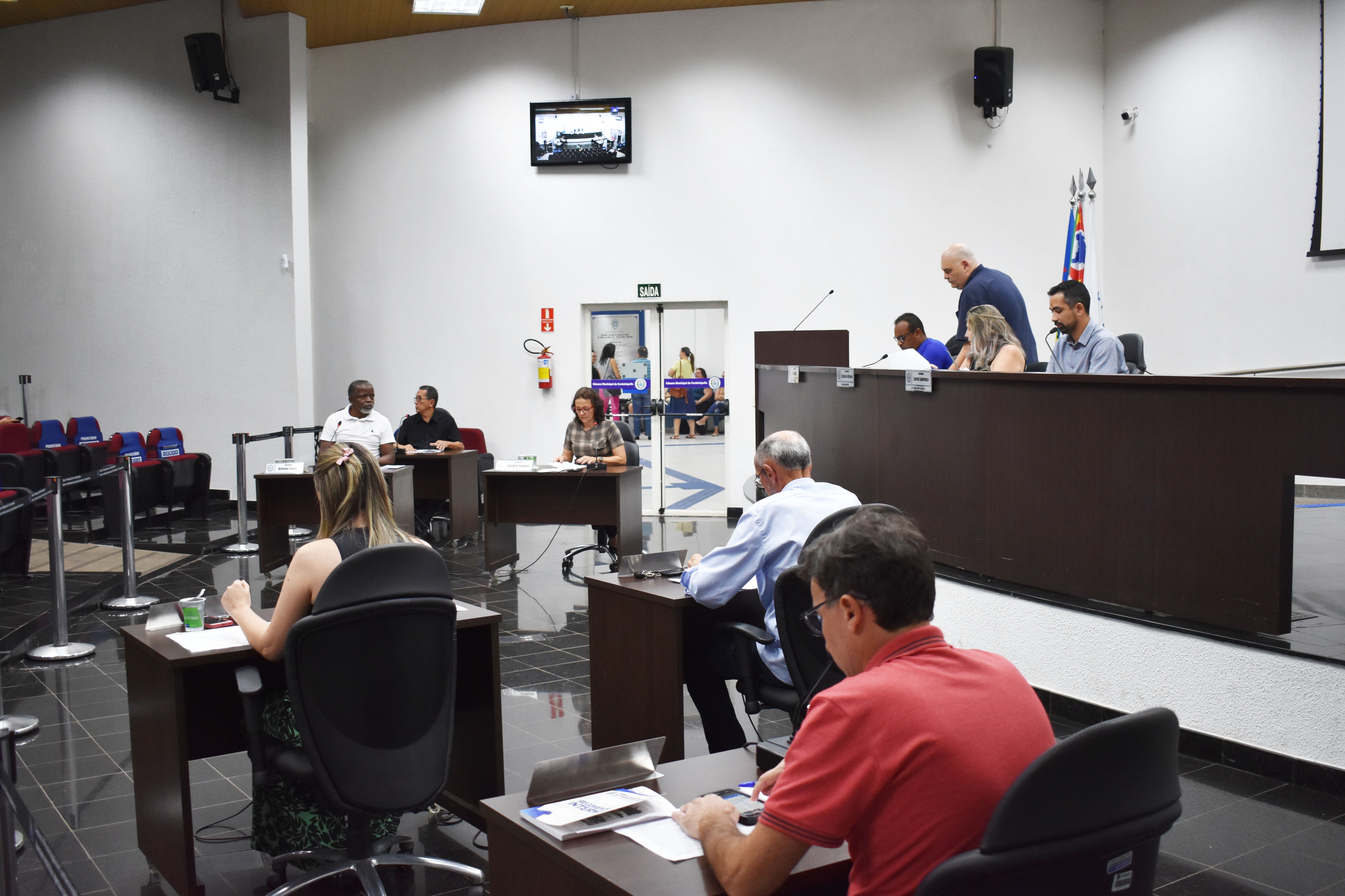 Imagem da notícia: Vereadores solicitam reivindicações em bairros da cidade