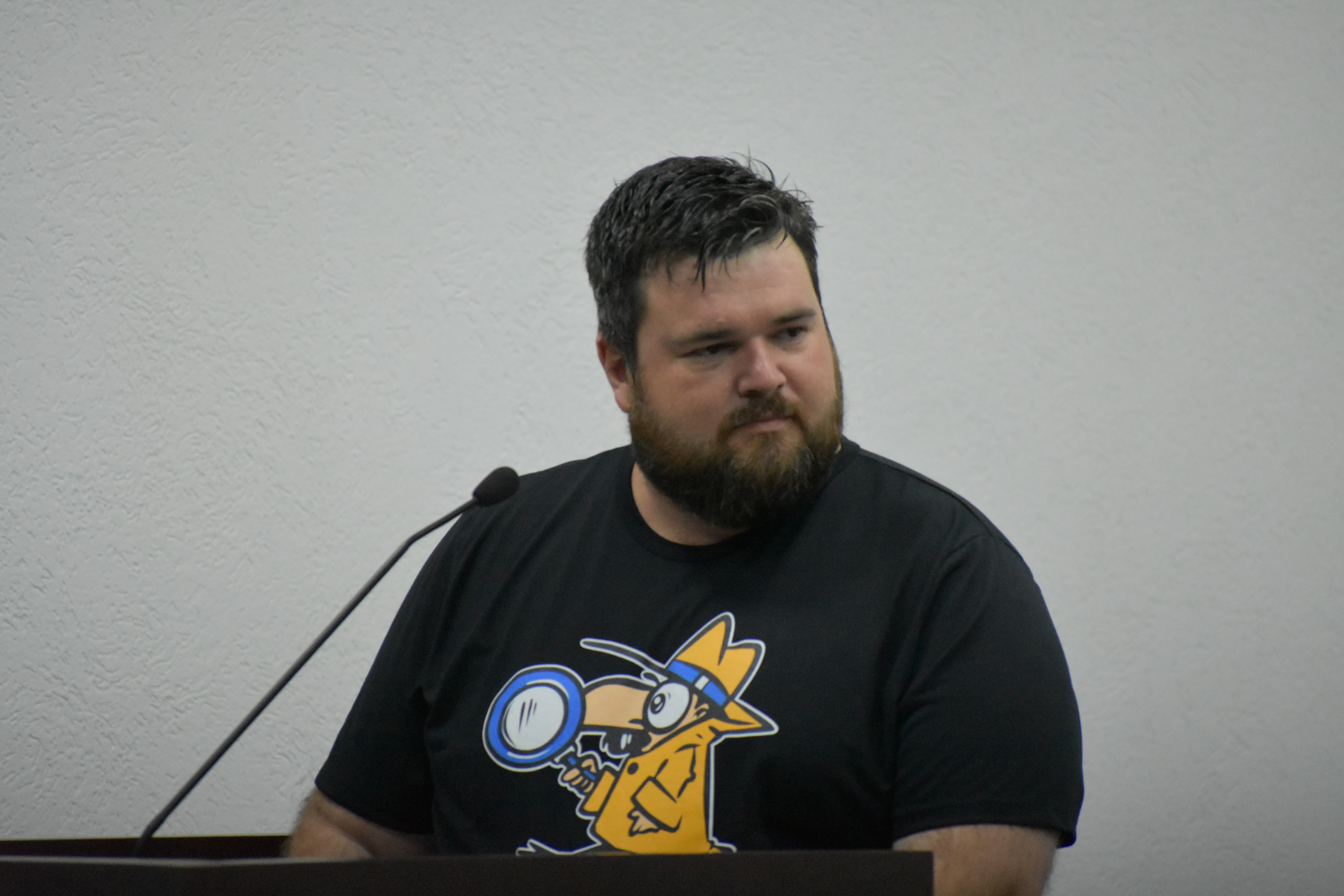 Imagem da notícia: Munícipe usa Tribuna Livre para discorrer sobre as dez medidas contra a corrupção