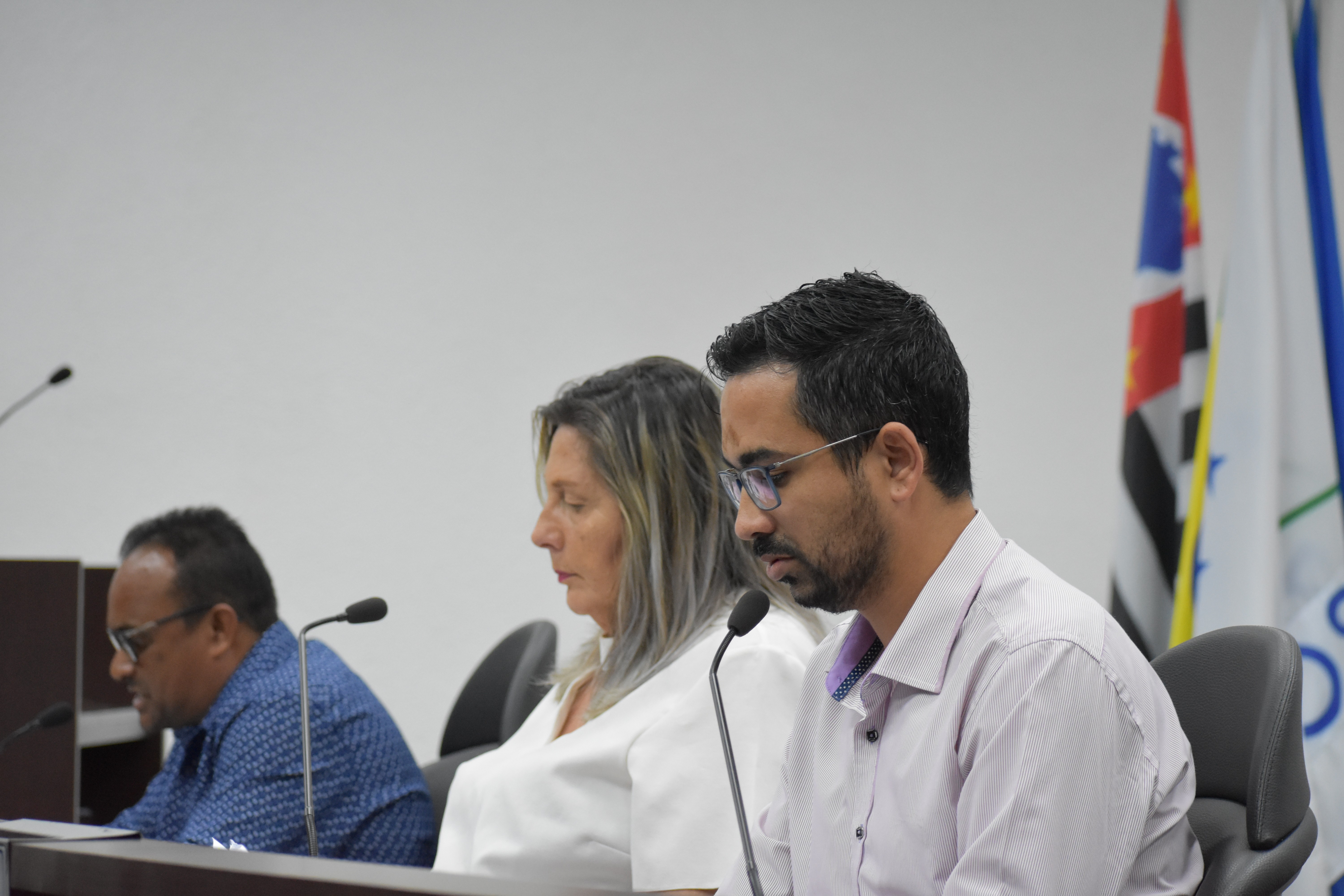 Imagem da notícia: Vereadores aprovam projeto de complementação no vale alimentação aos servidores públicos 