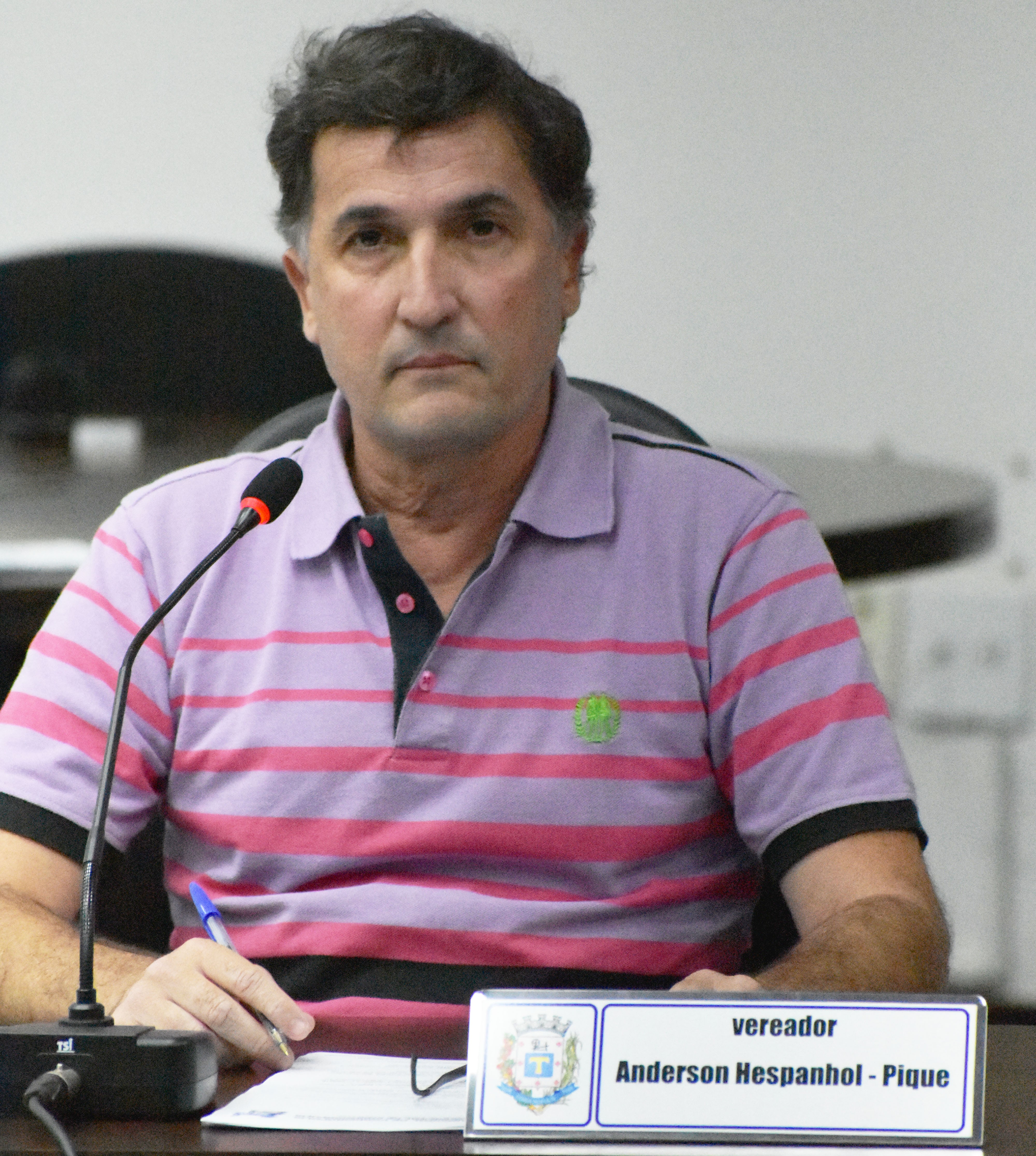 Imagem da notícia: Vereador Anderson Hespanhol faz requerimentos ao SAAE