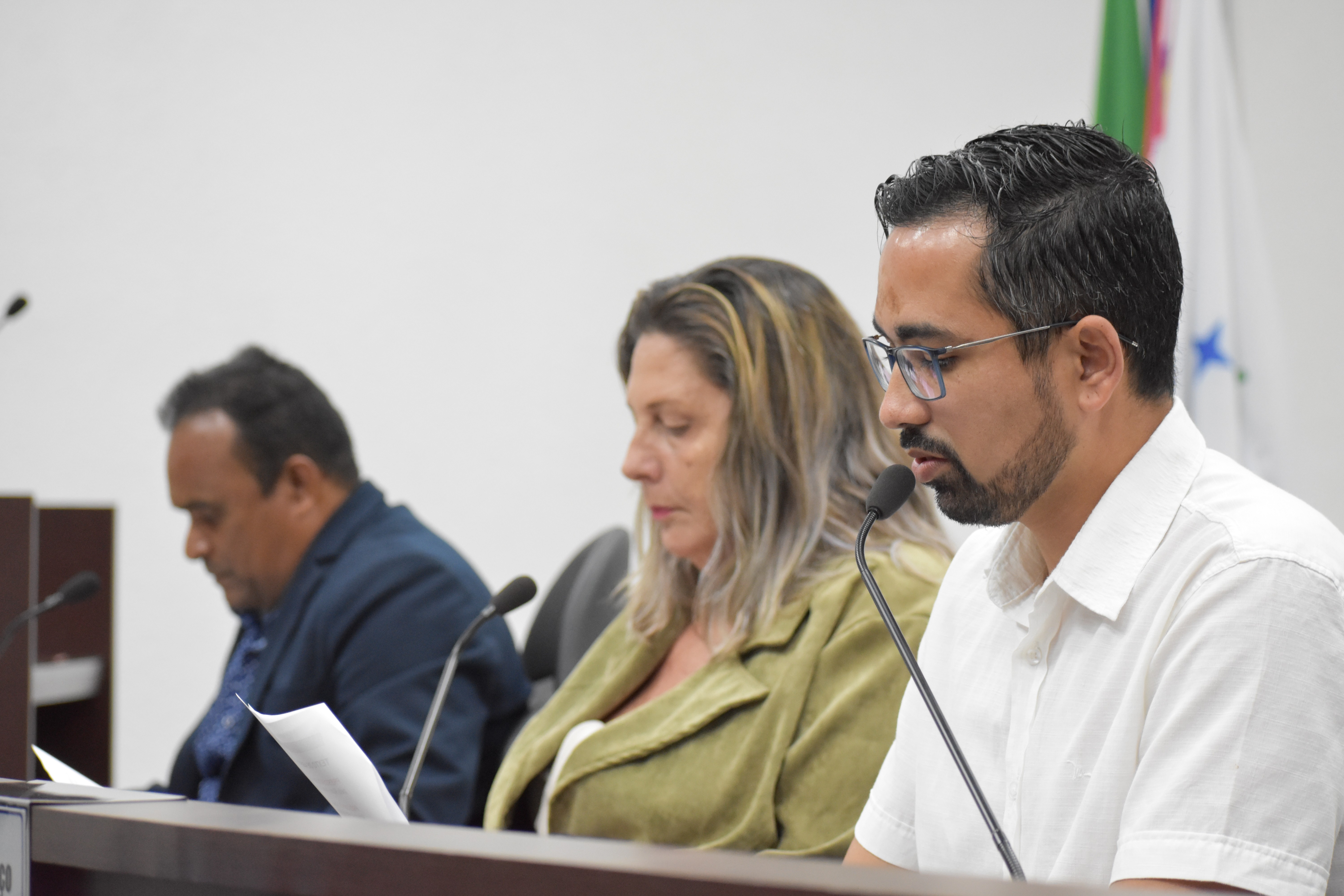 Imagem da notícia: Revogada lei que autorizava permuta de área