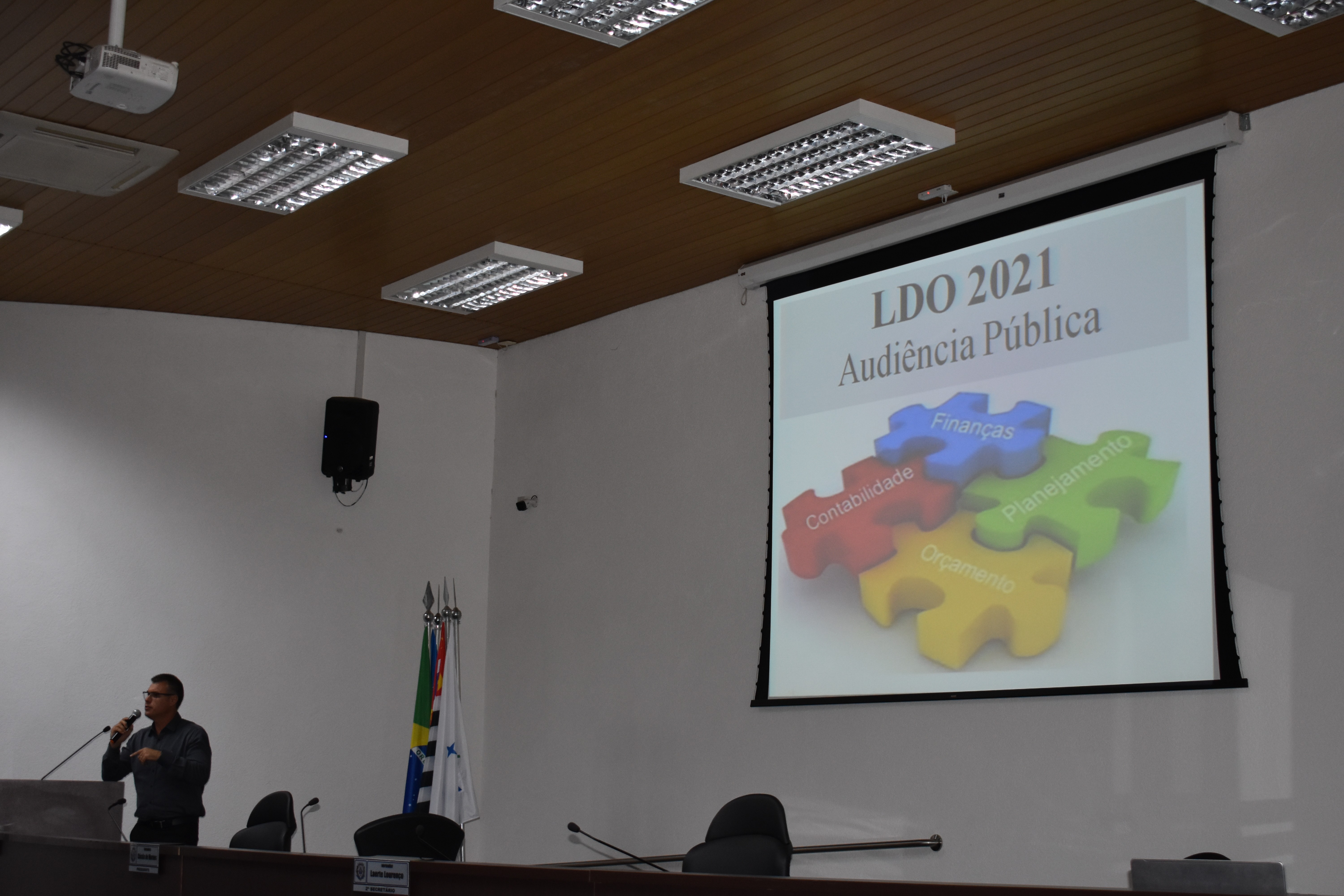 Imagem da notícia: Câmara realiza Audiência Pública presencial e virtual