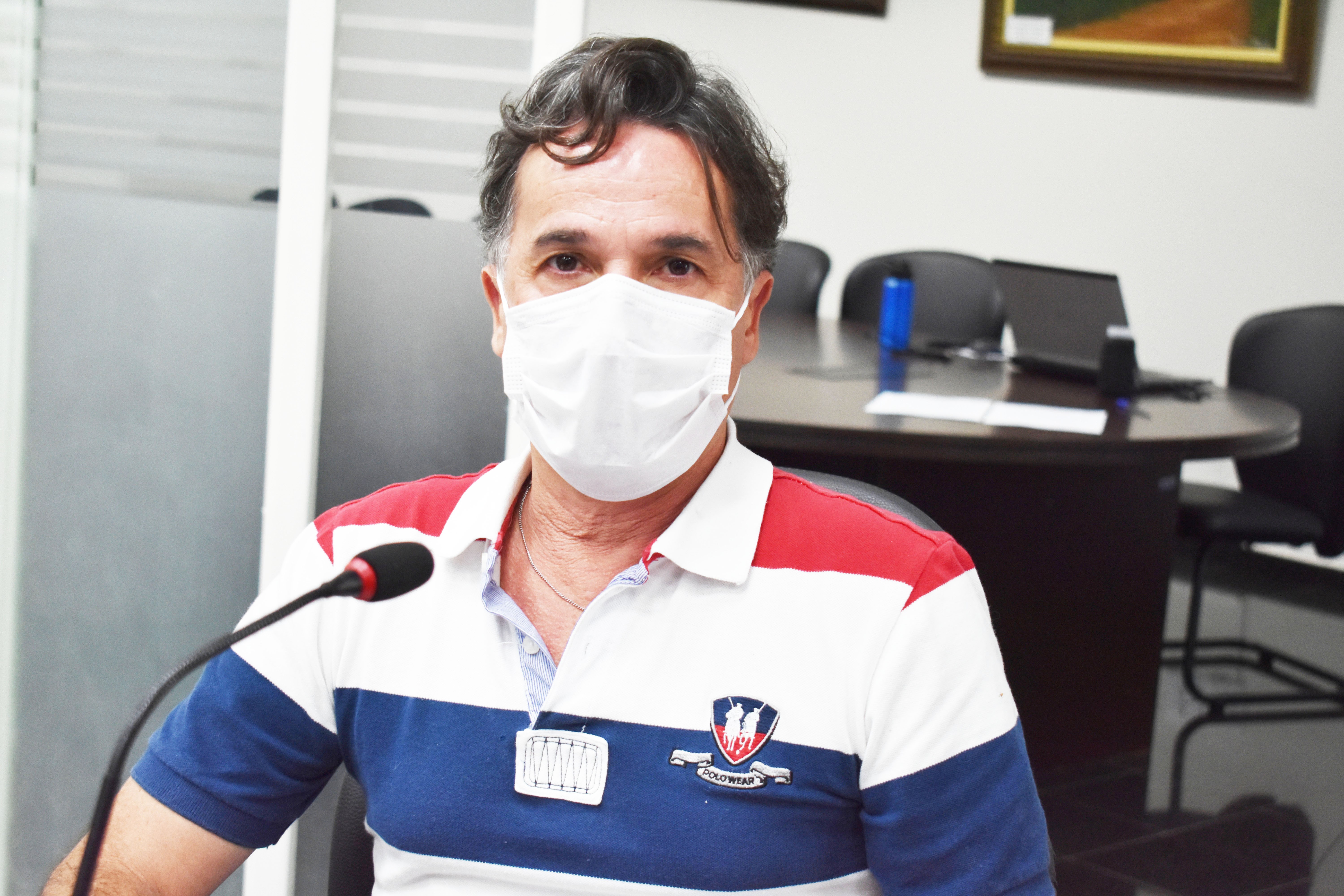 Imagem da notícia: É aprovado título de "Cidadão Cordeiropolense" a Vanderlei Maragon