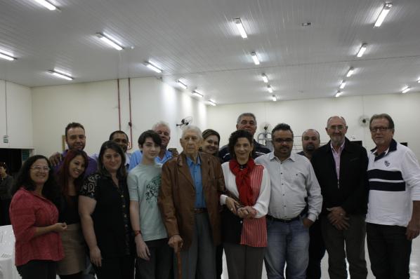 Imagem da notícia: Aprovado projeto que homenageia Evaristo Zorzo