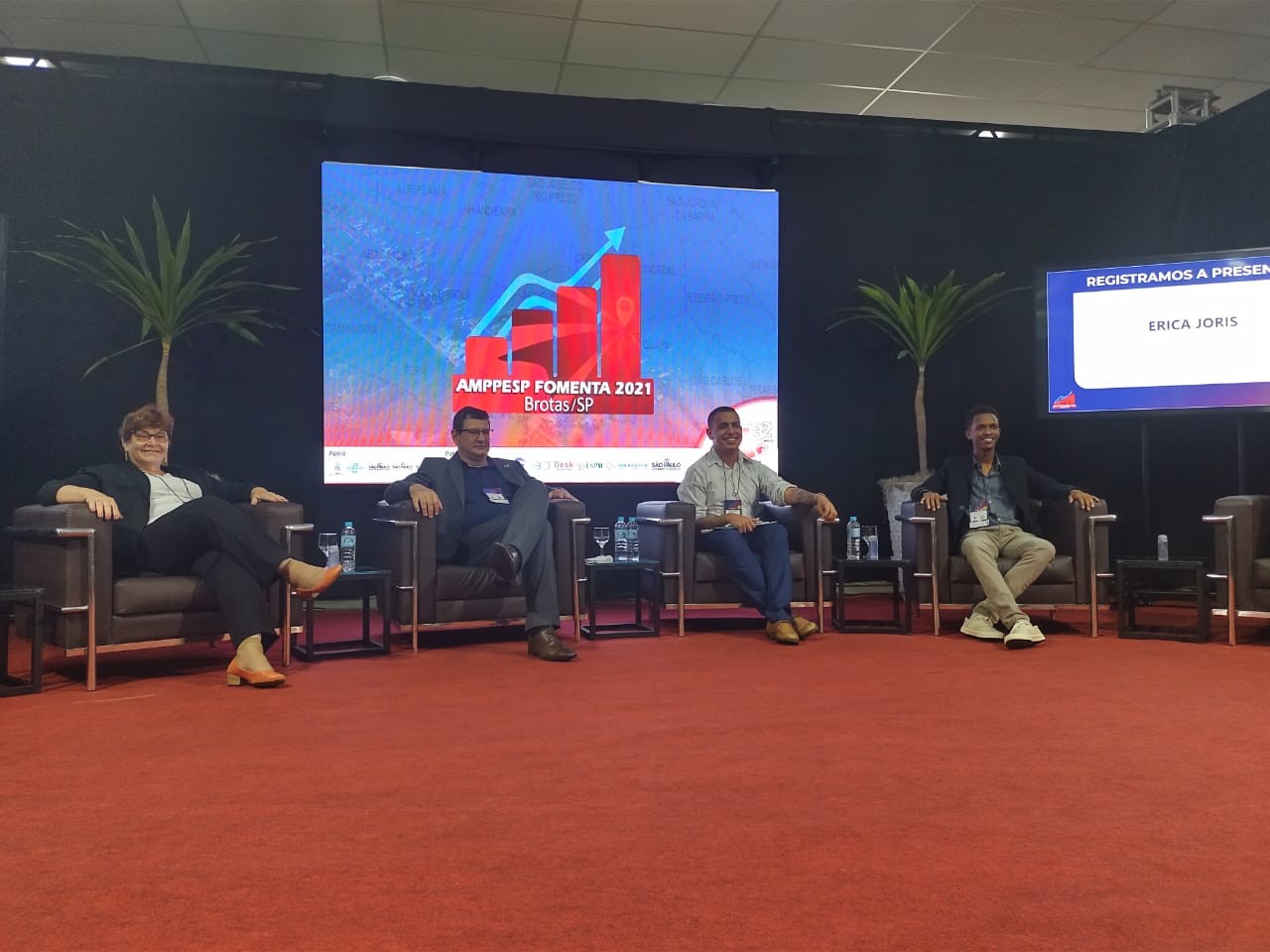 Imagem da notícia: Presidente Neusa se reúne com o secretário de Saúde do Estado em Brotas