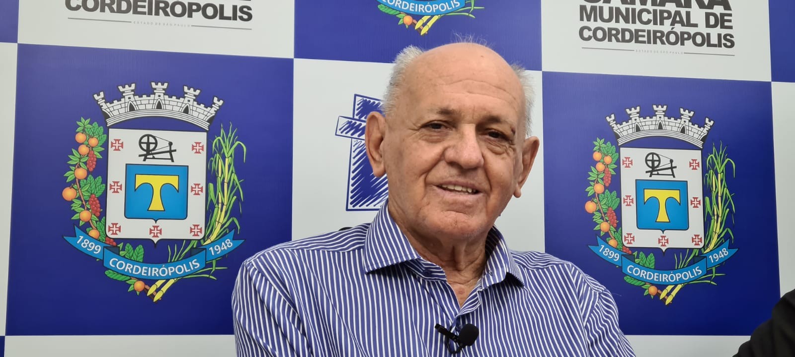 Imagem da notícia: Em live presidente fala sobre a retomada das sessões nesta terça-feira 