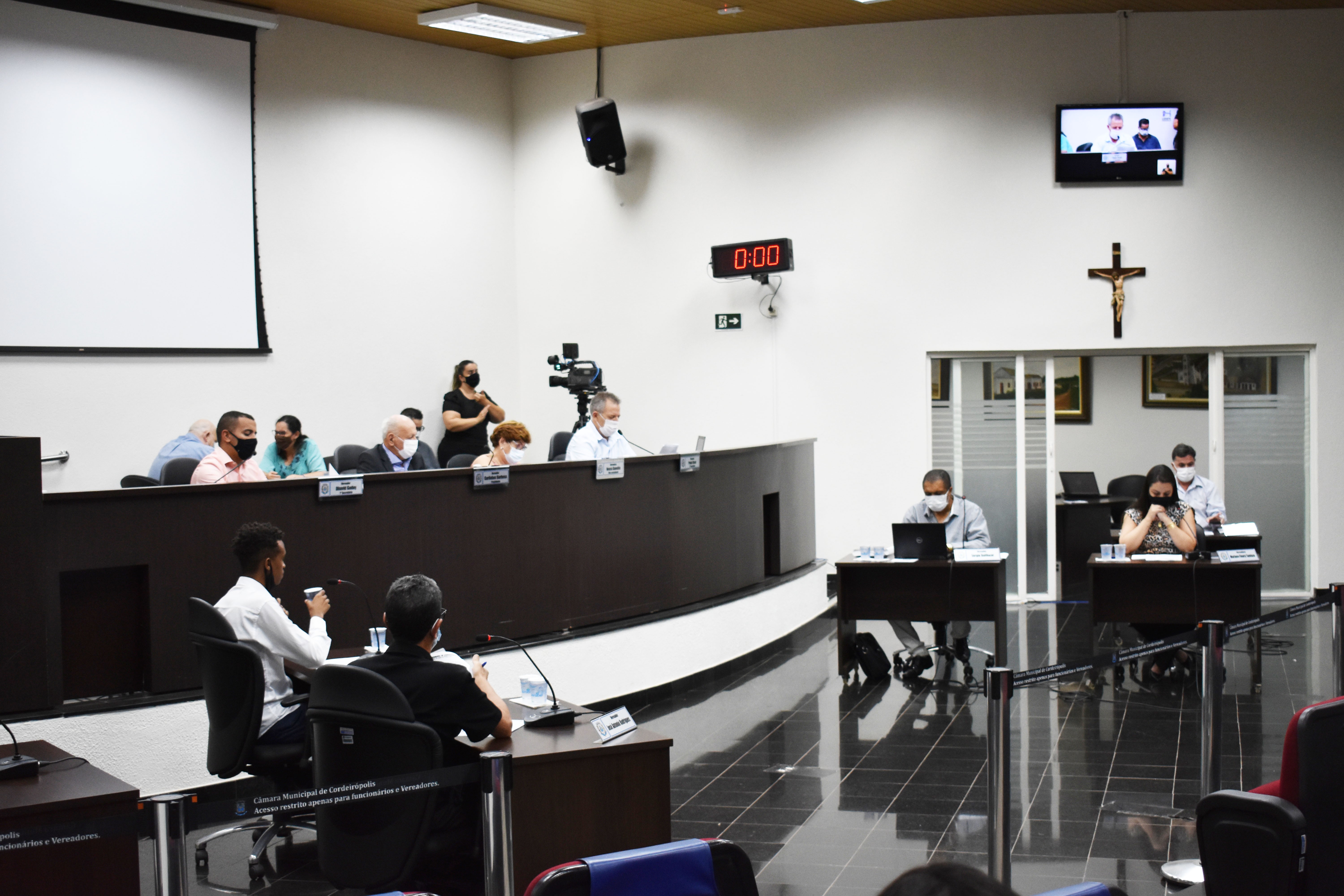 Imagem da notícia: Vereadores apresentam indicações durante a 6ª Sessão Ordinária