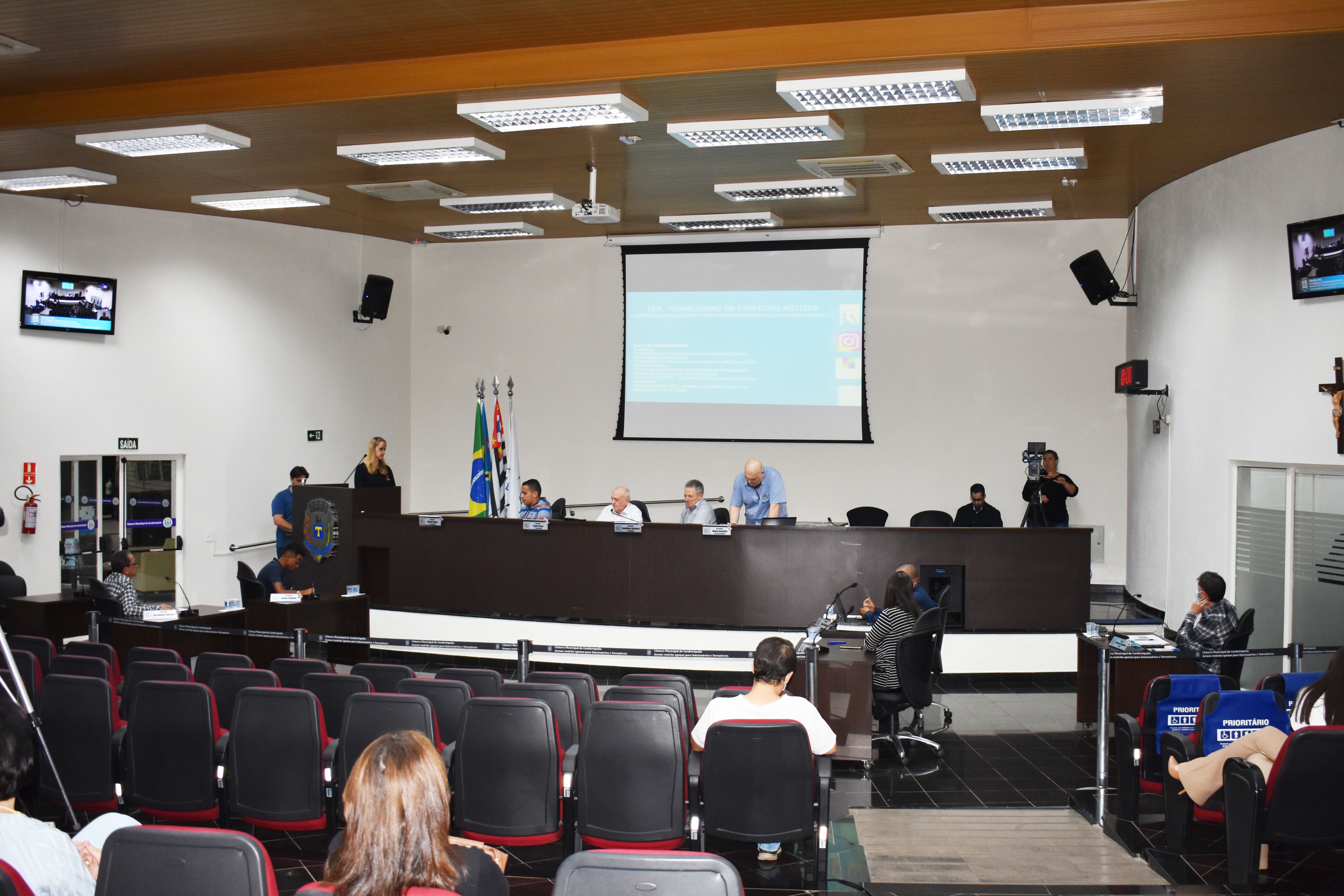 Imagem da notícia: Vereadores apresentam indicações durante a 12ª Sessão Ordinária 