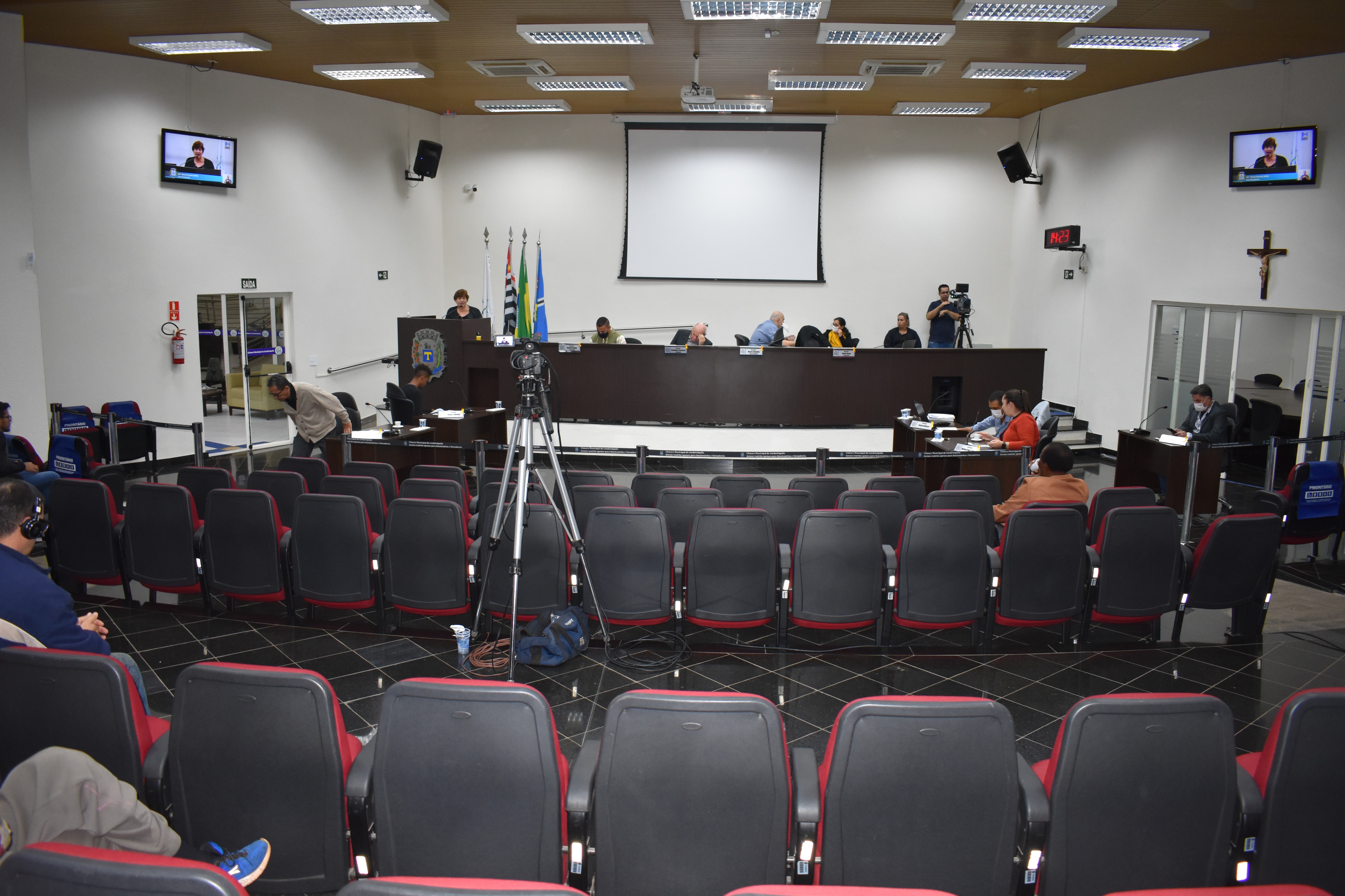 Imagem da notícia: Câmara aprova área como bem dominial ao município