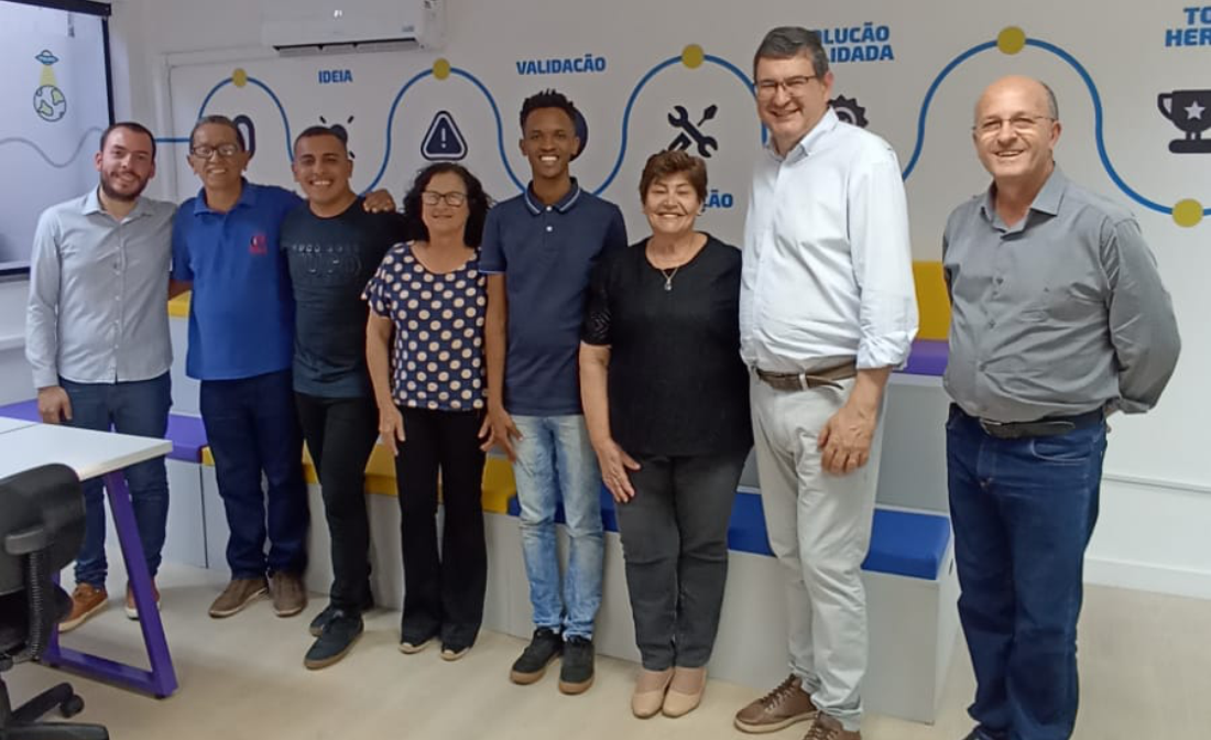 Imagem da notícia: Vereadores participam da inauguração do HUB Cordeiro