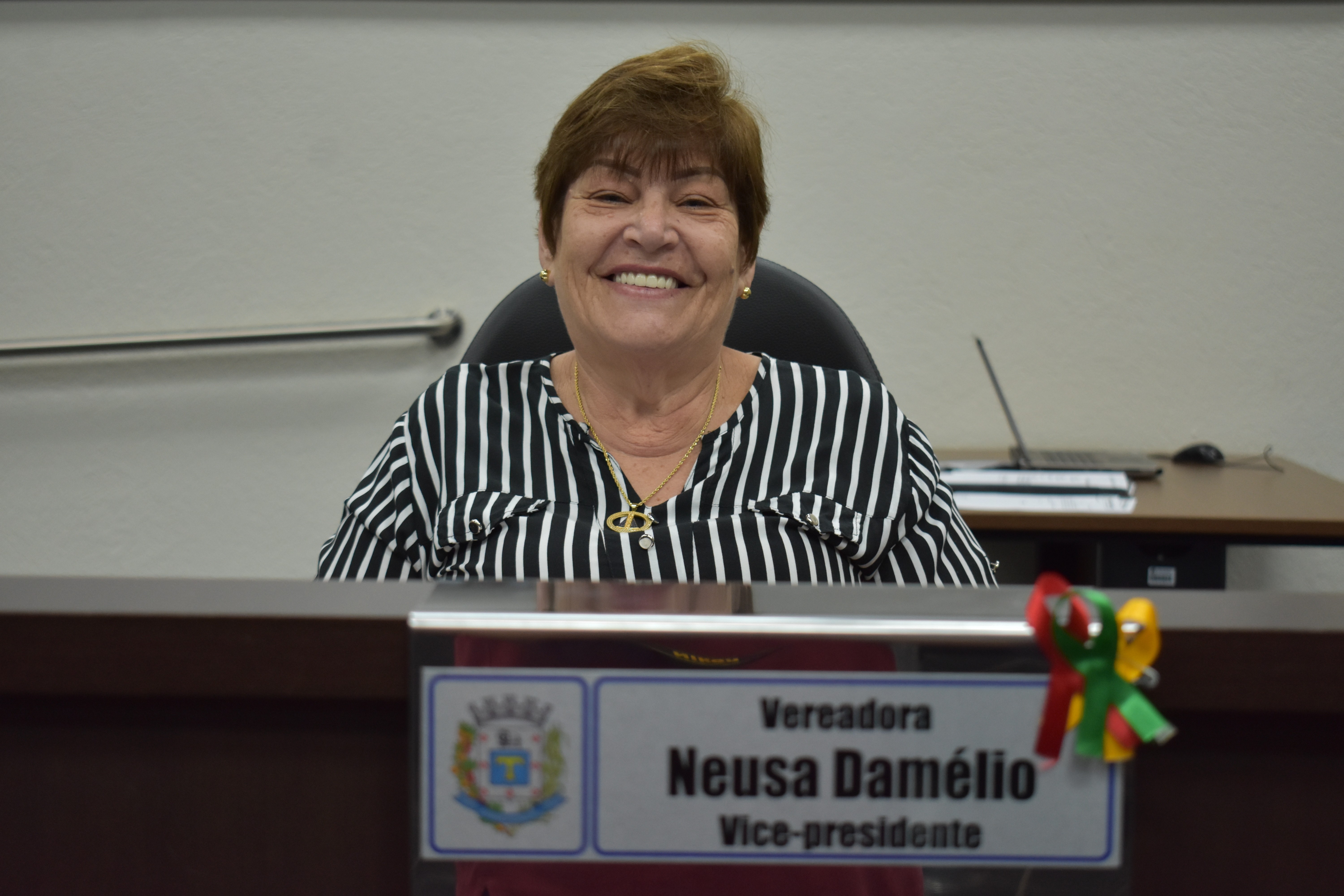 Imagem da notícia: Vereadora Neusa faz Moção de Repúdio ao STF