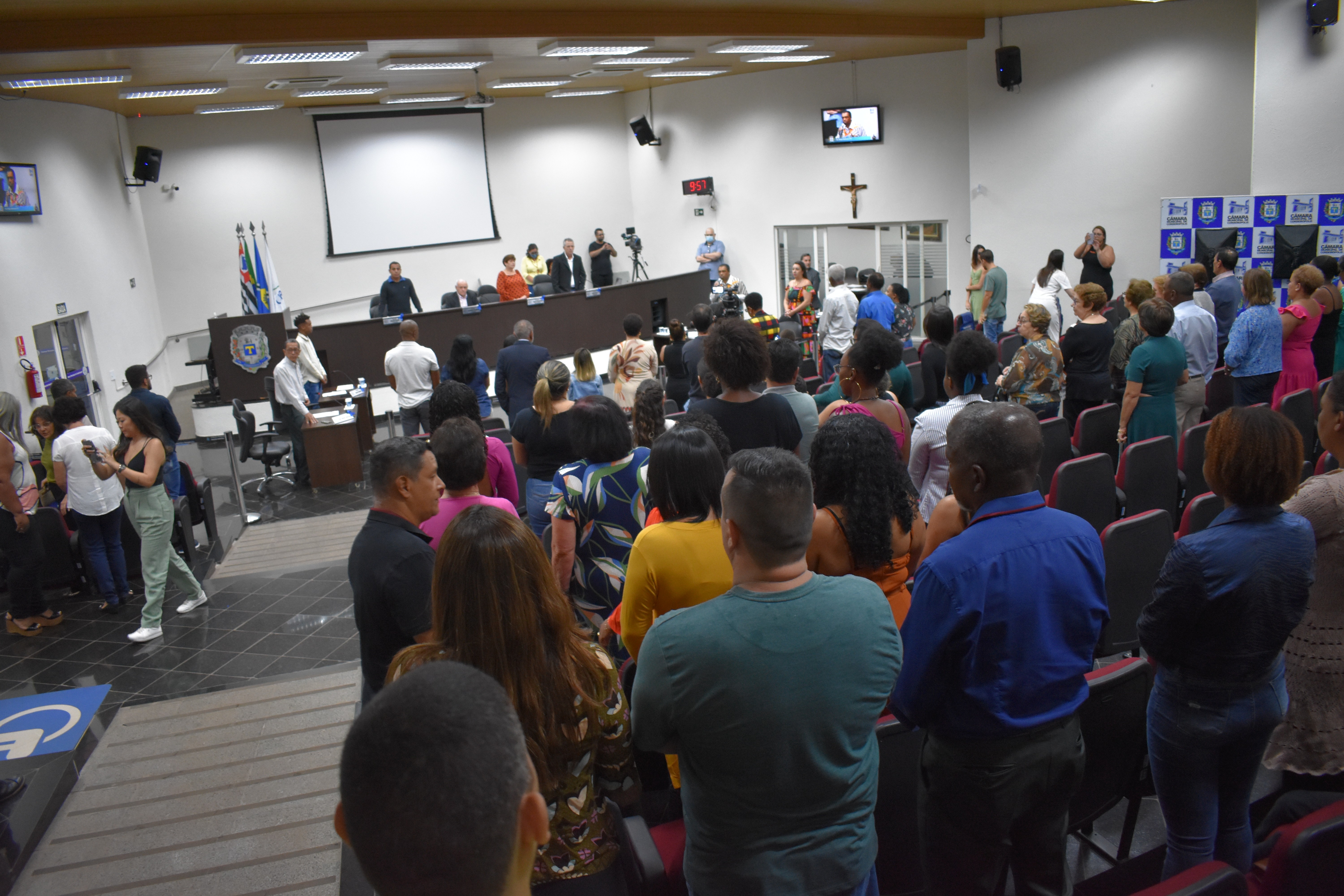 Imagem da notícia: Parlamentares fazem indicações durante a 40ª Sessão