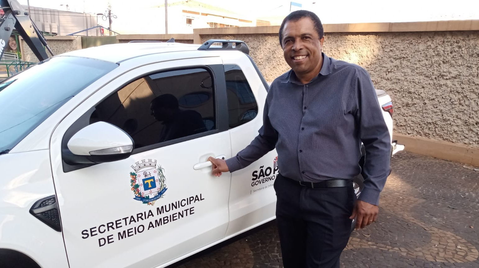 Imagem da notícia: Vereador Sérgio Balthazar possibilita aquisição de veículo específico pra o bem estar animal