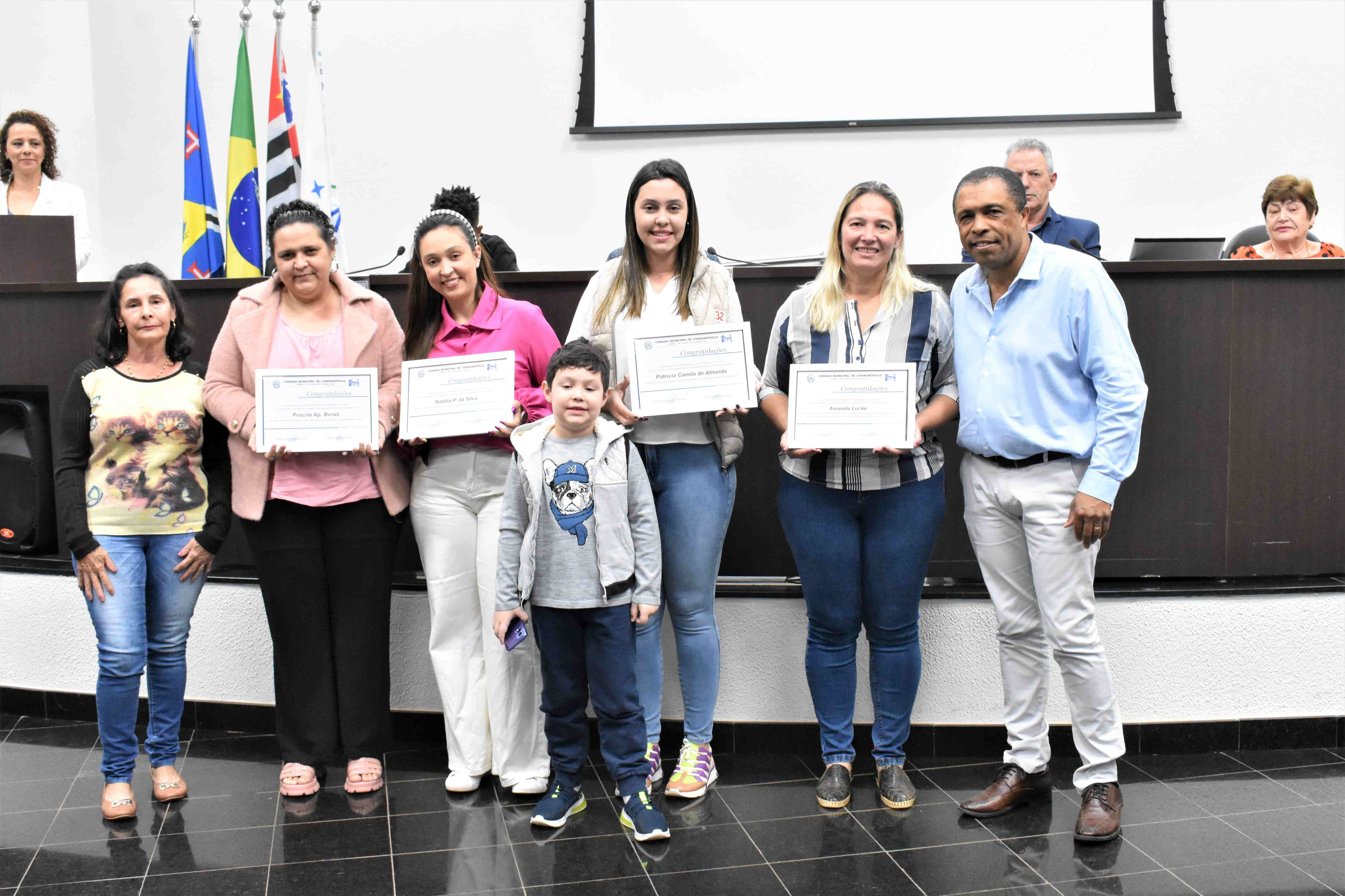 Imagem da notícia: Vereador Sérgio Balthazar congratula os "Protetores de Animais"