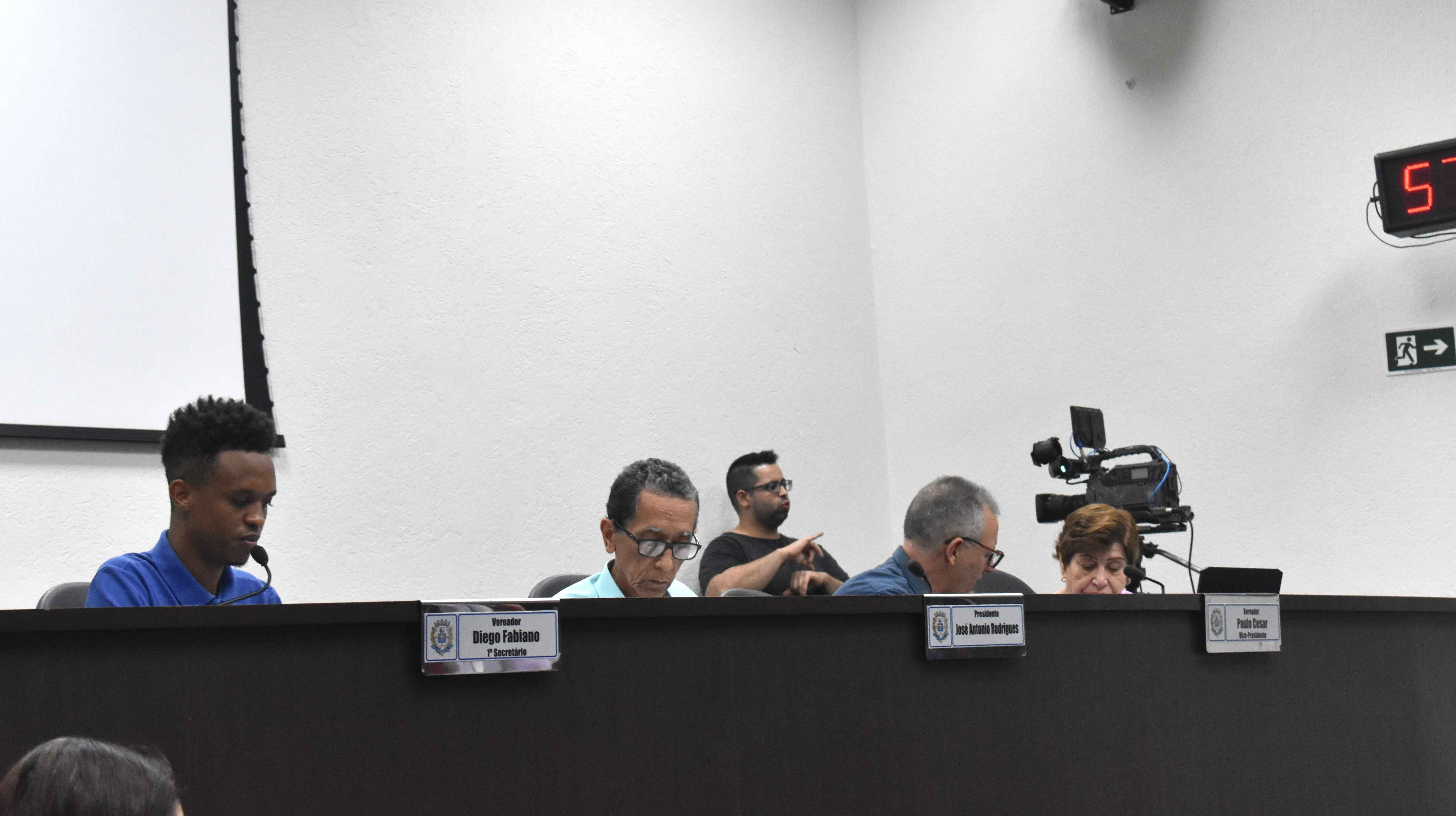 Imagem da notícia: Aprovado Substitutivo ao PLC nº 14/23 na sessão plenária desta semana