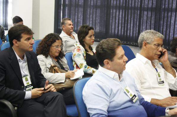 Imagem da notícia: Parlamento dá foco à saúde