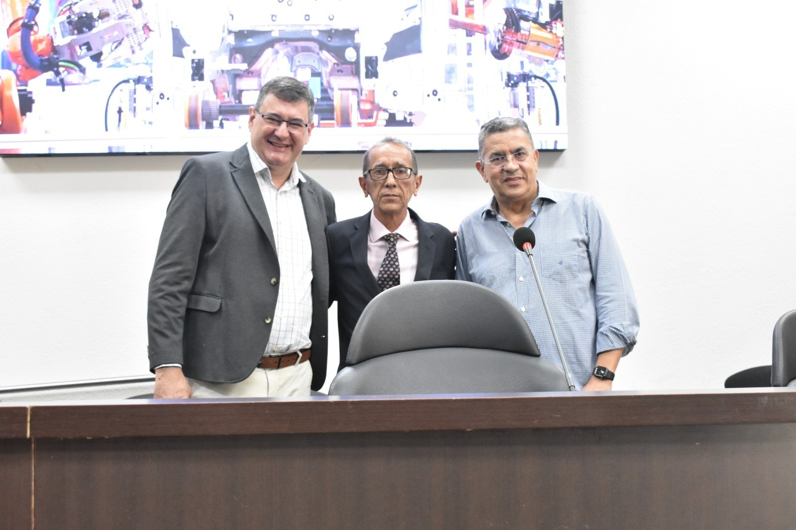 Imagem da notícia: Comissão de Finanças, Orçamento e Planejamento da Alesp veio a Cordeirópolis a Convite