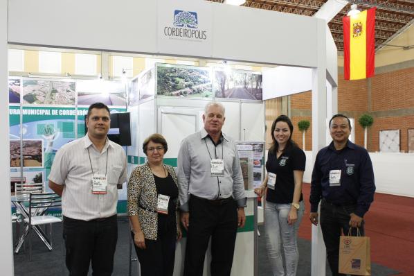 Imagem da notícia: David visita feira na região