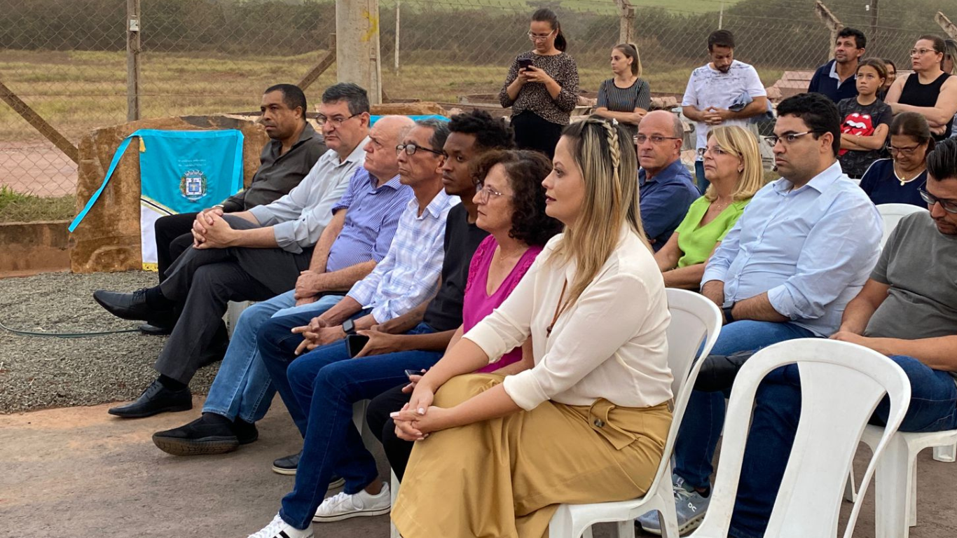 Imagem da notícia: Cordeirópolis celebra inauguração de estradas municipais com melhorias na infraestrutura