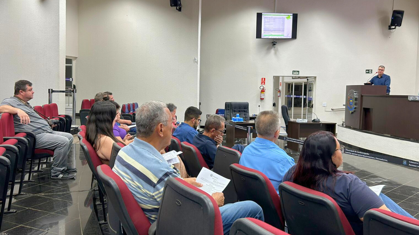 Imagem da notícia: Câmara Municipal de Cordeirópolis Debate Orçamento de R$ 285 Milhões para 2025 em Audiência Pública