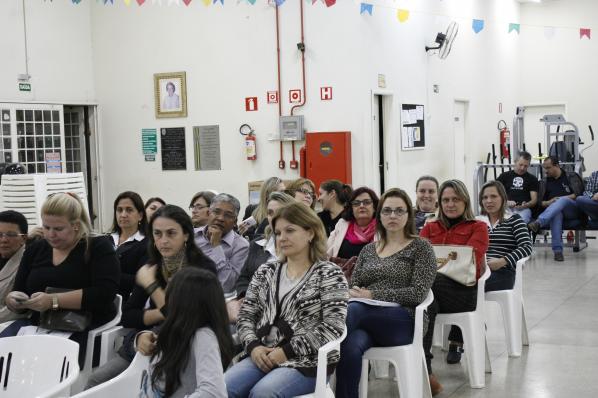 Imagem da notícia: Plano é aprovado sem ideologia de gênero