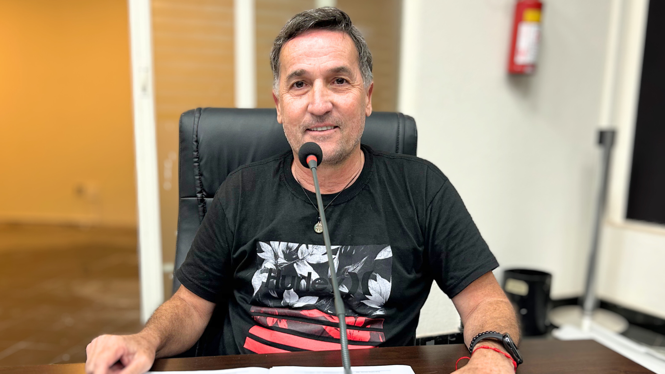 Imagem da notícia: Câmara Municipal de Cordeirópolis Aprova Requerimento sobre Notificações de Geoprocessamento de Imóveis