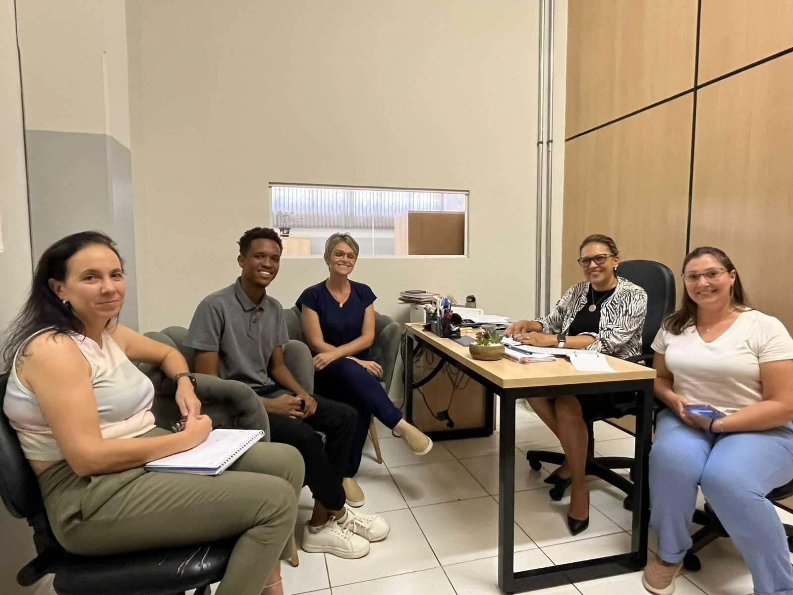 Imagem da notícia: Vereador Diego Fabiano realiza visita ao secretariado da nova administração municipal