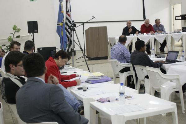 Imagem da notícia: Aprovadas as contas do Executivo de 2013