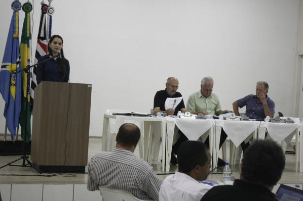 Imagem da notícia: Aprovada inclusão de alimentos orgânicos na merenda