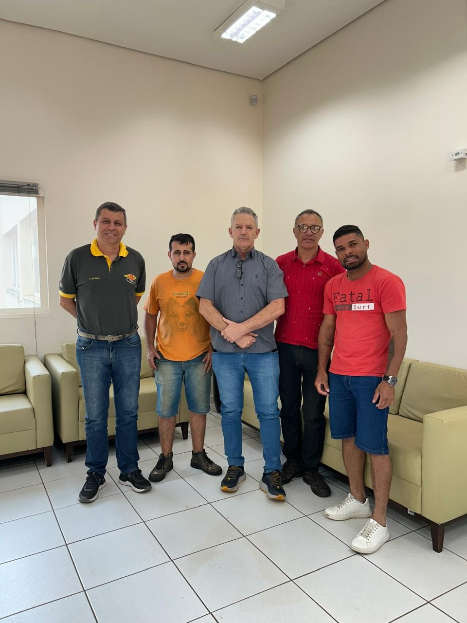 Imagem da notícia: Presidente da Câmara se reúne com comerciantes da Rua José Firmino para tratar sobre segurança