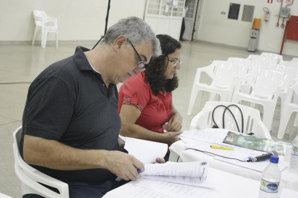 Imagem da notícia: Vereadores aprovam banco de horas para a Câmara