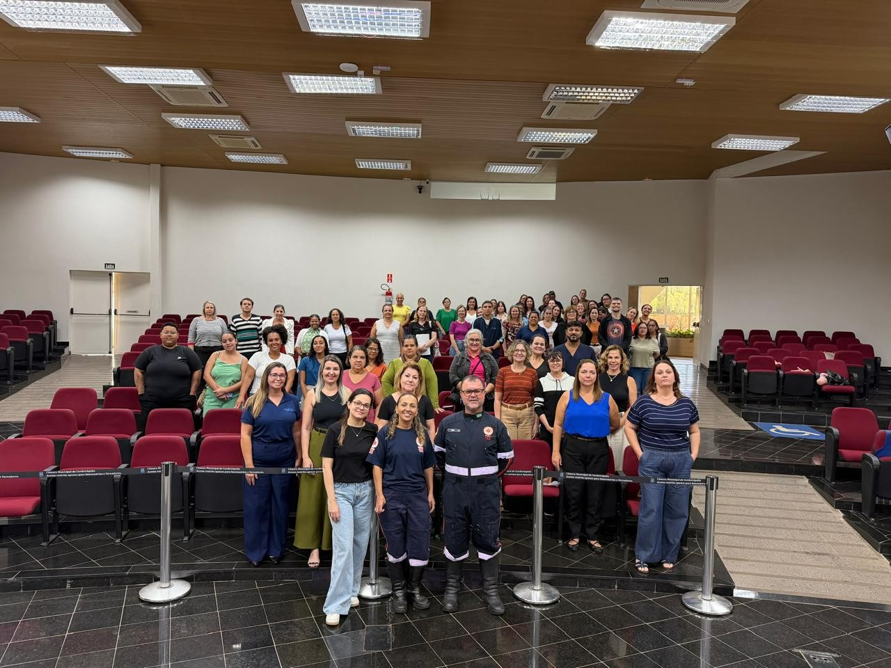 Imagem da notícia: Escola do Legislativo promove Curso de Primeiros Socorros no Plenário da Câmara Municipal