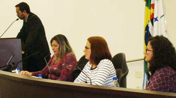 Imagem da notícia:  Vereadores apresentam requerimentos e indicações na 15ª Sessão