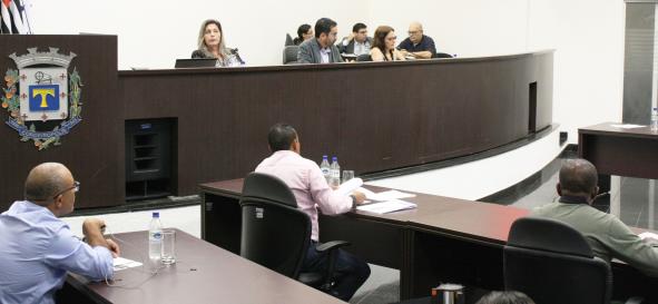 Imagem da notícia:  Vereadores aprovam projetos durante 17ª Sessão