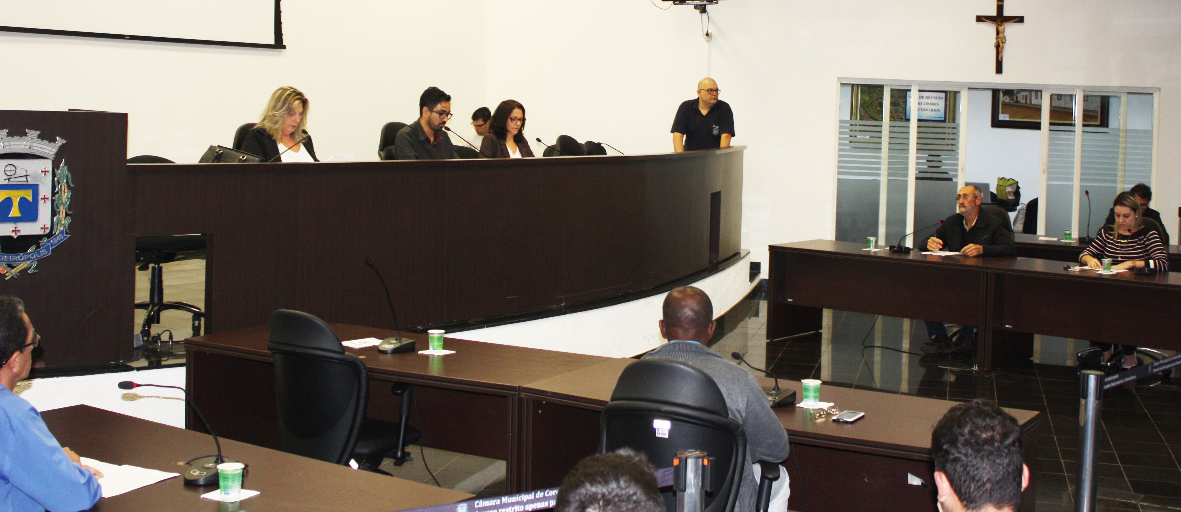 Imagem da notícia: Vereadores apresentam 11 indicações durante a Sessão Ordinária