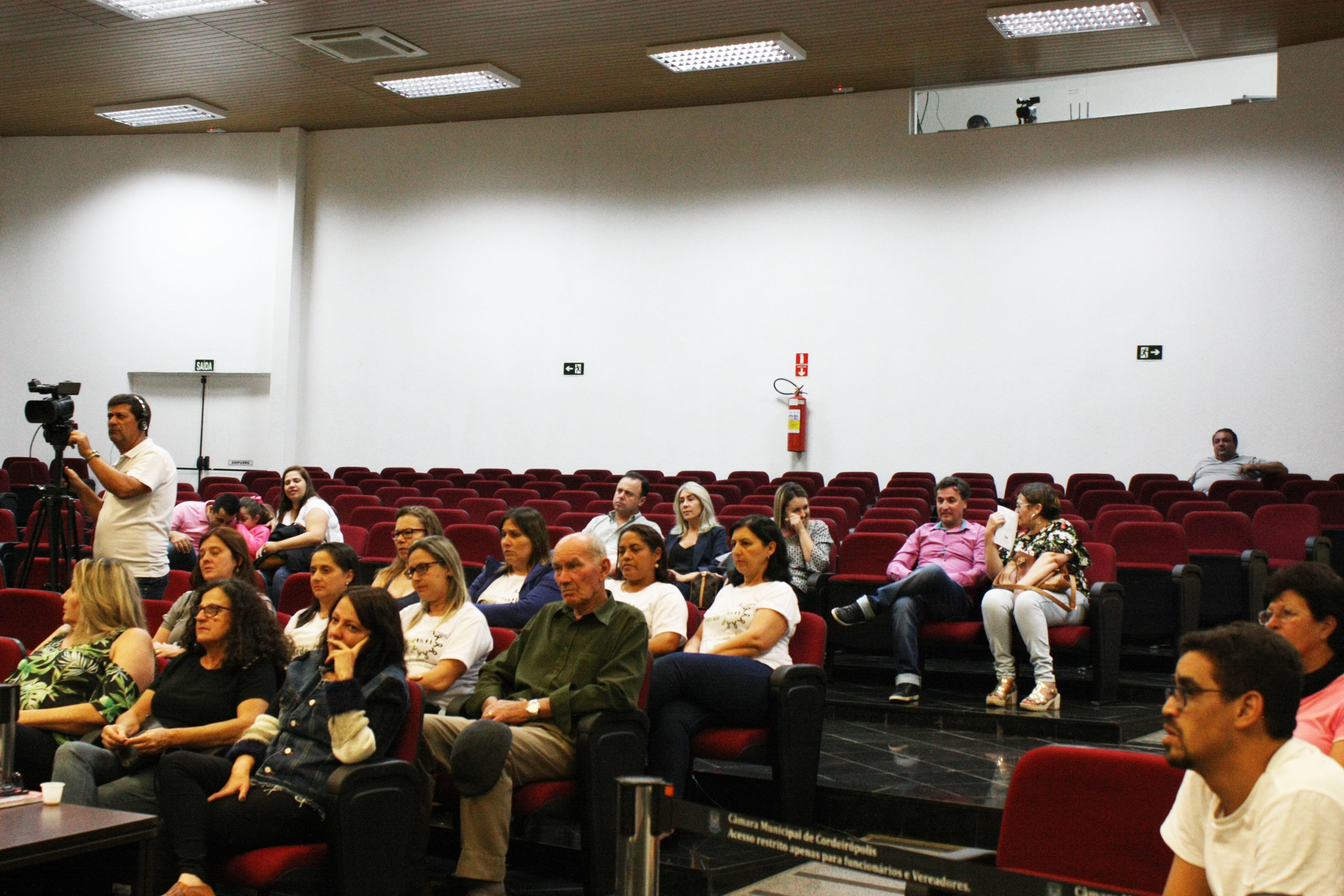 Imagem da notícia: Inclusão Social é tema abordado na Câmara 