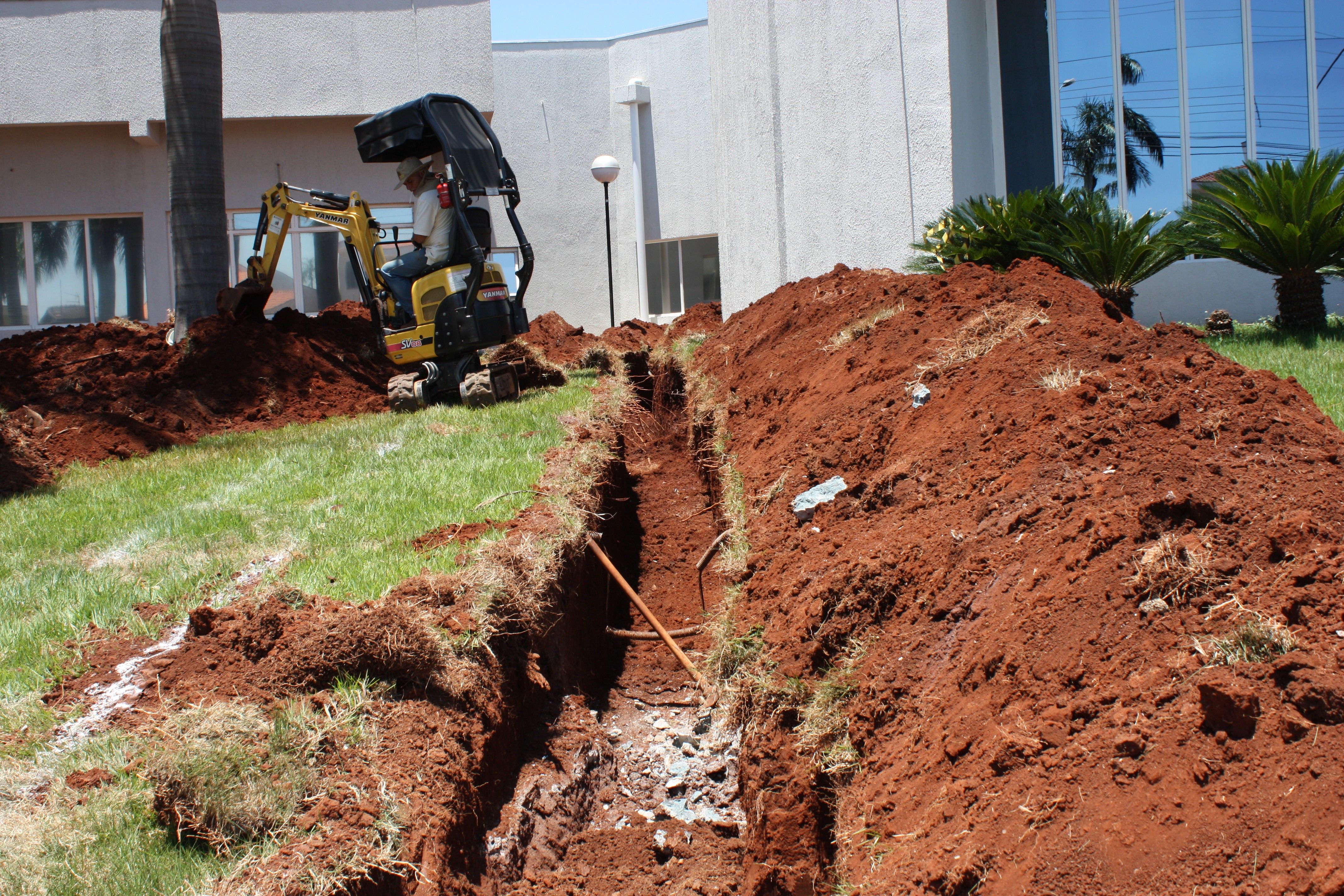 Imagem da notícia: Câmara inicia obras para sanar problemas com a chuva 