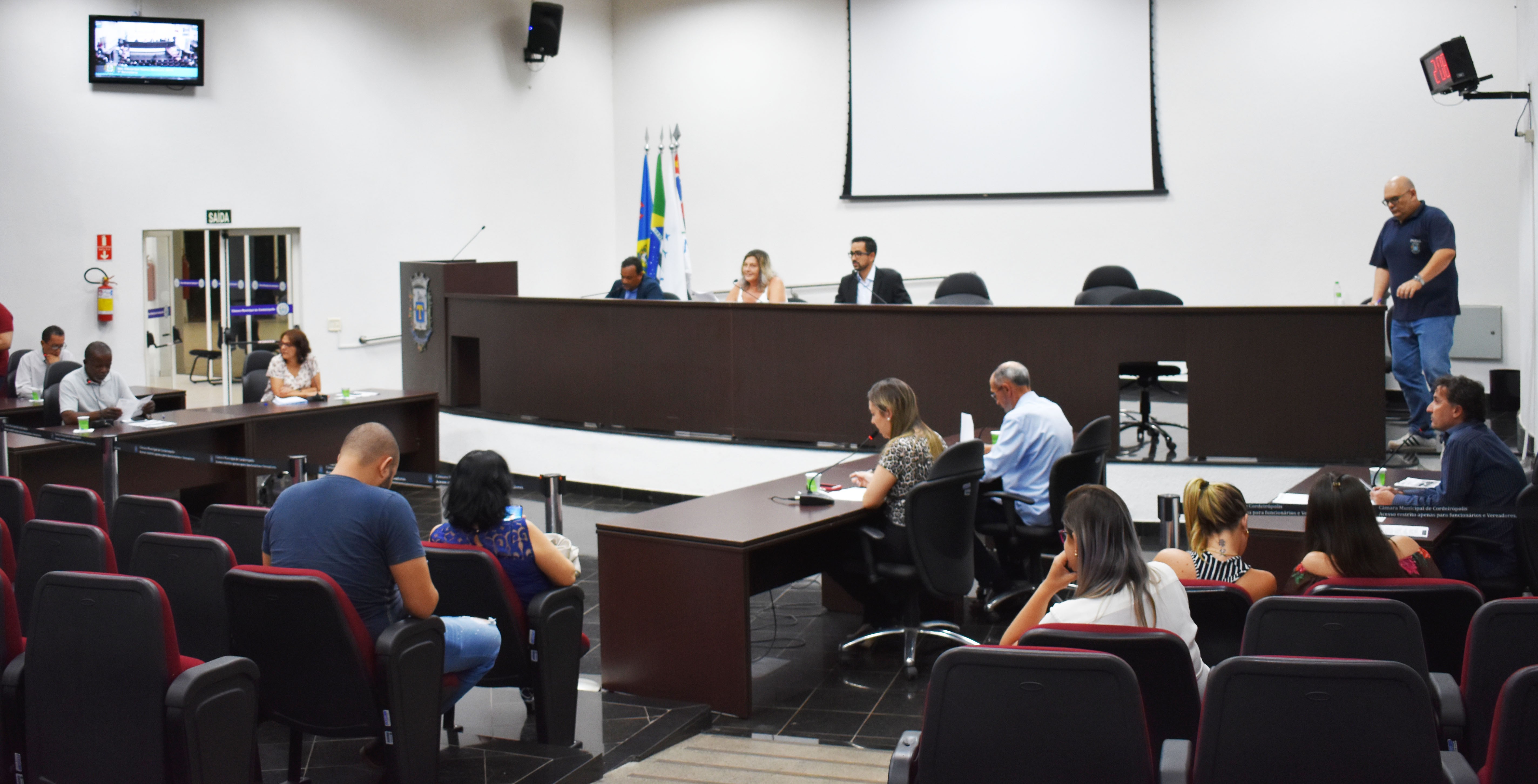 Imagem da notícia: Indicações e requerimentos foram discutidos durante a 5ª Sessão Ordinária